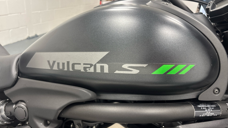 Kawasaki Vulcan 650 EN650JPFAN Special Colour Graphics (23MY)